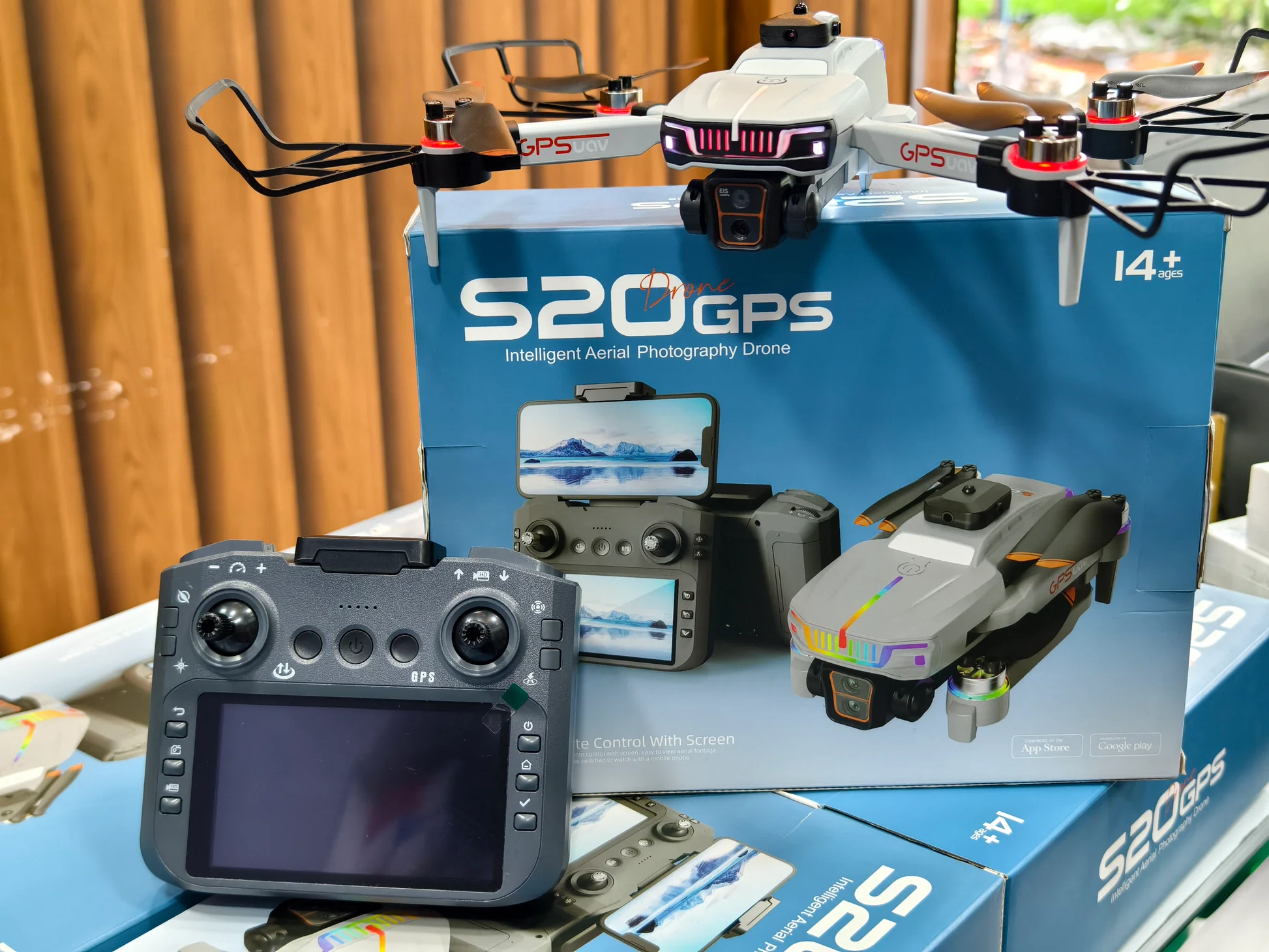 S20 GPS Drone with HD Camera & Intelligent Features – Screen Display Remote, Optical Flow, Gesture Control, One-Click Return